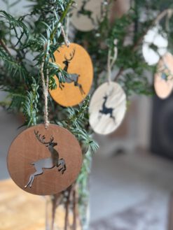 Holz Weihnachtsbaum-Anhänger "Hirsch" im 4er-Set